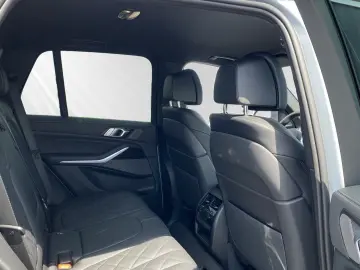BMW X5 xDrive30d Inkl. € 1.190 Zubehörbonus  M Sport