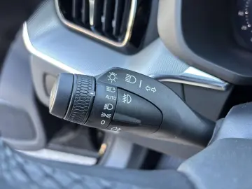 VOLVO XC 60 Plus Dark AWD 360