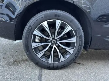 VOLVO XC 60 Plus Dark AWD 360