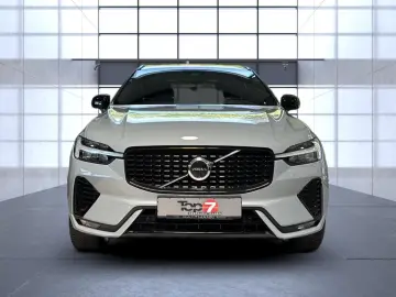 VOLVO XC 60 Plus Dark AWD 360