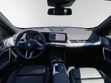 BMW X1 xDrive23i Inkl. € 1.190 Zubehörbonus M Sport