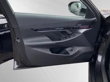 BMW i5 eDrive40 Inkl. € 1.190 Zubehörbonus Head-Up D