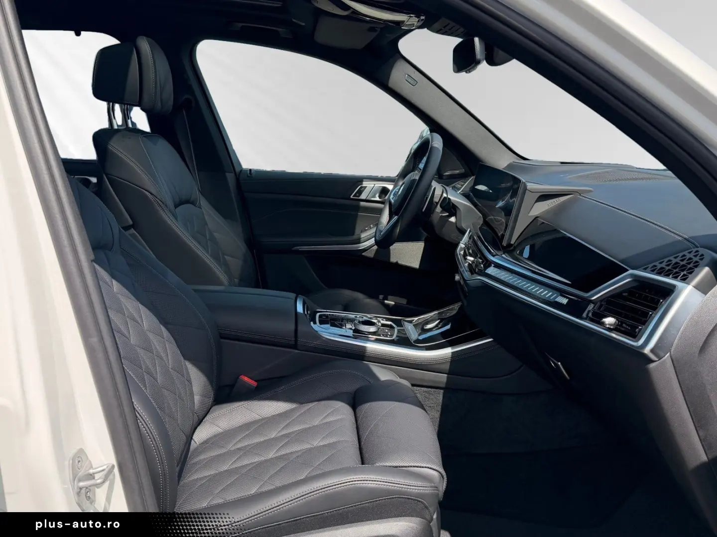 BMW X5 M 2025 — imagine 8