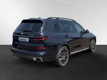 BMW X7 xDrive40d Inkl. € 1.190 Zubehörbonus  M Sport