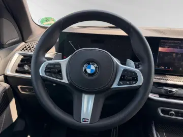 BMW X7 xDrive40d Inkl. € 1.190 Zubehörbonus  M Sport