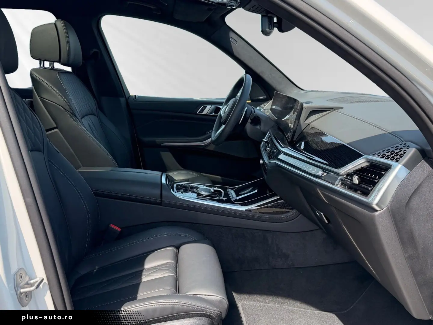 BMW X7 2025 — imagine 7