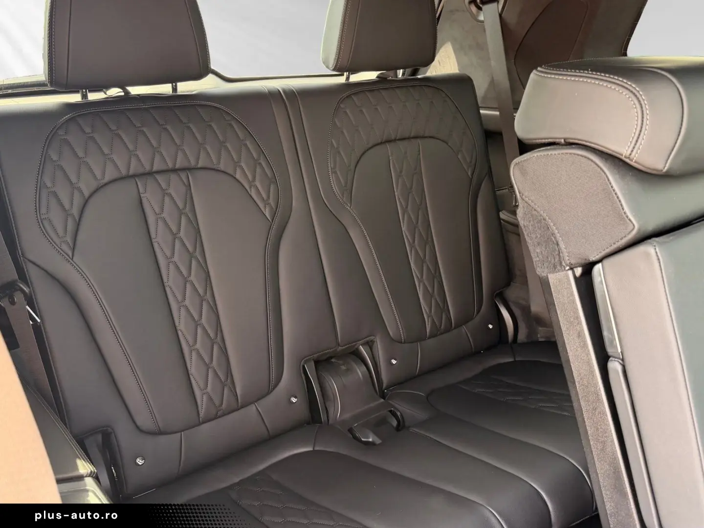 BMW X7 2025 — imagine 13