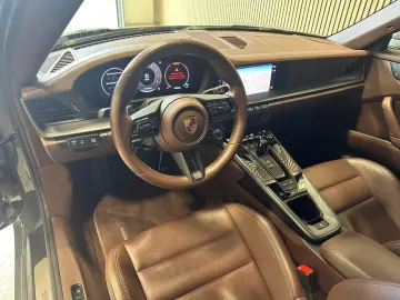 PORSCHE 992.2 3.0 Carrera Cabrio LED PVTS BOSE Sport-AGA