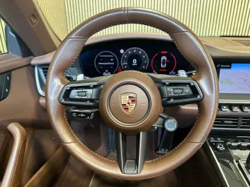 PORSCHE 992.2 3.0 Carrera Cabrio LED PVTS BOSE Sport-AGA
