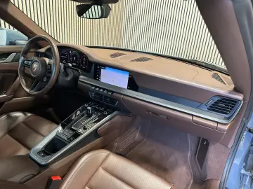 PORSCHE 992.2 3.0 Carrera Cabrio LED PVTS BOSE Sport-AGA