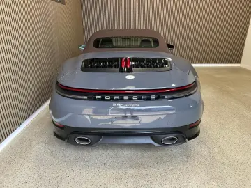 PORSCHE 992.2 3.0 Carrera Cabrio LED PVTS BOSE Sport-AGA