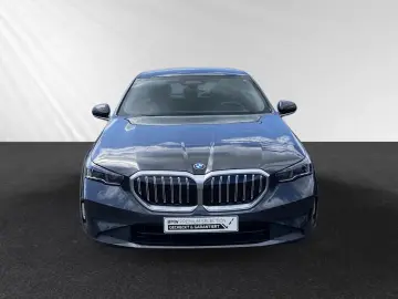 BMW 530e Inkl. € 1.190 Zubehörbonus Panorama DA&PAPr