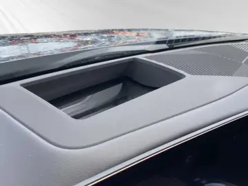 BMW 530e Inkl. € 1.190 Zubehörbonus Panorama DA&PAPr