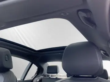 BMW 530e Inkl. € 1.190 Zubehörbonus Panorama DA&PAPr