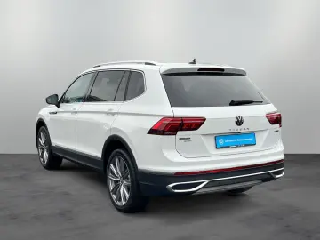 VW Tiguan Allspace Elegance 2.0TDI 4M DSG Pano  AHK