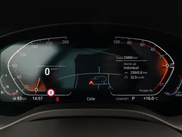 BMW X3 xD20i Laser Kamera HiFi Komfort Alarm Sport