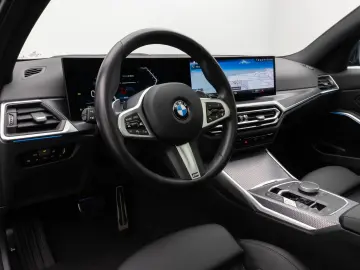 BMW 320i M SportPro Glasdach Kamera HUD DAB HiFi 19