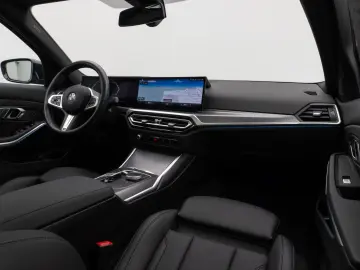 BMW 320i M SportPro Glasdach Kamera HUD DAB HiFi 19
