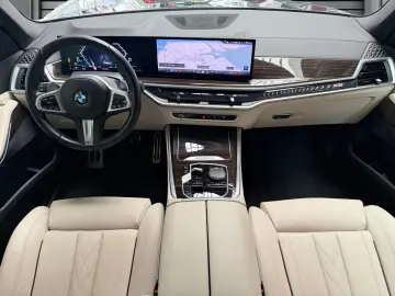 BMW X5 M-SPORT XD LEDER NAVI PANO LED KAMERA DAB R20