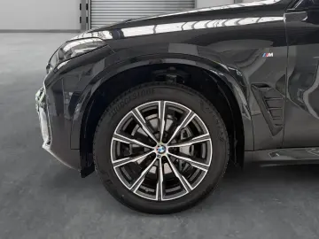BMW X5 M-SPORT XD LEDER NAVI PANO LED KAMERA DAB R20