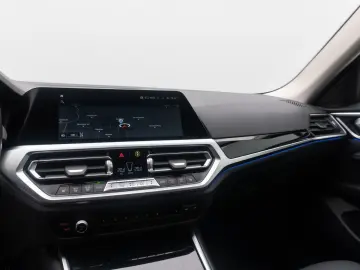 BMW 420 Gran Coupé xDriv HiFi Kamera DAB Laser Sport