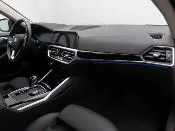 BMW 420 Gran Coupé xDriv HiFi Kamera DAB Laser Sport