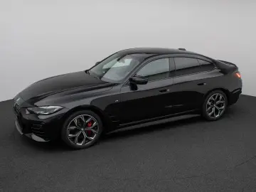 BMW M440i Gran Coupé Kamera Glasdach HUD DAB H K 19
