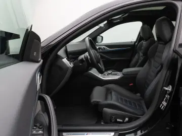 BMW M440i Gran Coupé Kamera Glasdach HUD DAB H K 19