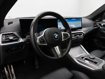 BMW M440i Gran Coupé Kamera Glasdach HUD DAB H K 19