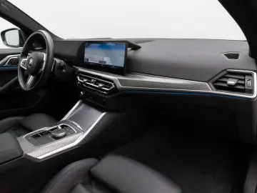 BMW M440i Gran Coupé Kamera Glasdach HUD DAB H K 19