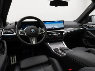 BMW M440i Gran Coupé Kamera Glasdach HUD DAB H K 19