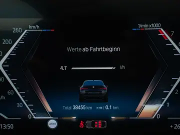 BMW M440i Gran Coupé Kamera Glasdach HUD DAB H K 19