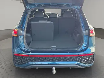VW Tayron 4Mo R-Line 7SITZ STNDHZ AHK PANO H&K 360