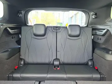 VW Tayron 4Mo R-Line 7SITZ STNDHZ AHK PANO H&K 360
