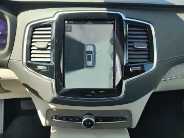 VOLVO XC90 Ultimate Bright AWD 7-Sitzer HUD Pano AD St
