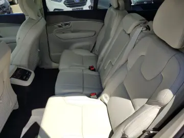 VOLVO XC90 Ultimate Bright AWD 7-Sitzer HUD Pano AD St