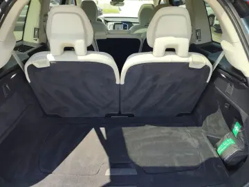 VOLVO XC90 Ultimate Bright AWD 7-Sitzer HUD Pano AD St