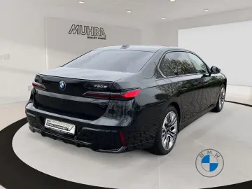 BMW 750e xDrive M Sport Pro 21  AHK Massage v h Pano