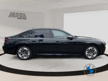 BMW 750e xDrive M Sport Pro 21  AHK Massage v h Pano
