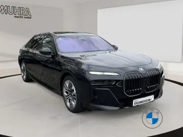 BMW 750e xDrive M Sport Pro 21  AHK Massage v h Pano