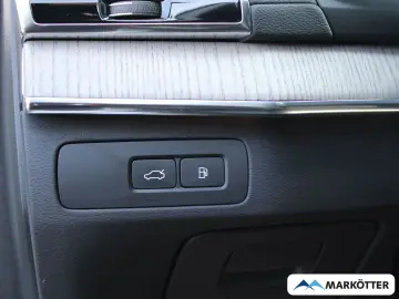 VOLVO XC90 Ultimate Bright Recharge Plug-In Hybrid AWD