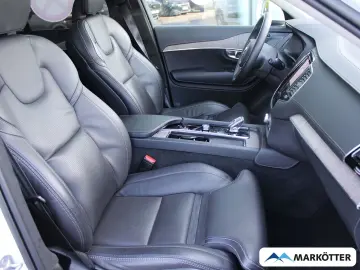 VOLVO XC90 Ultimate Bright Recharge Plug-In Hybrid AWD