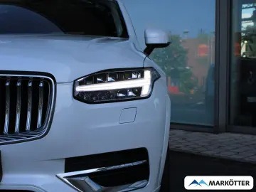 VOLVO XC90 Ultimate Bright Recharge Plug-In Hybrid AWD