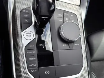 BMW M440d xDrive Coupé A - CARBON NEUE INSPEKTION
