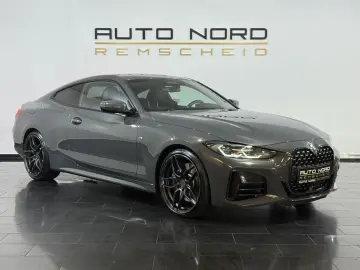 BMW M440 i xDrive  Aero Shadow Live S-AGA Navi DAB