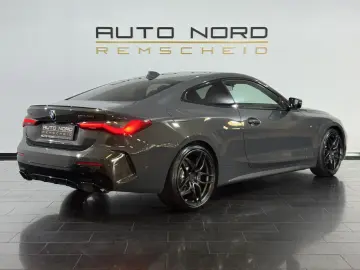 BMW M440 i xDrive  Aero Shadow Live S-AGA Navi DAB