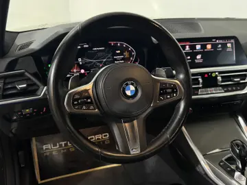 BMW M440 i xDrive  Aero Shadow Live S-AGA Navi DAB