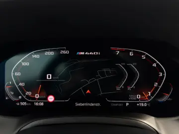 BMW M440i xDrive Coupe Edelholz Laser Memory HuD H&K