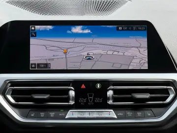 BMW M440i xDrive Coupe Edelholz Laser Memory HuD H&K