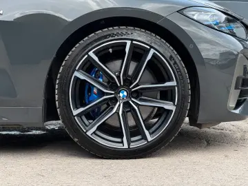 BMW M440i xDrive Coupe Edelholz Laser Memory HuD H&K